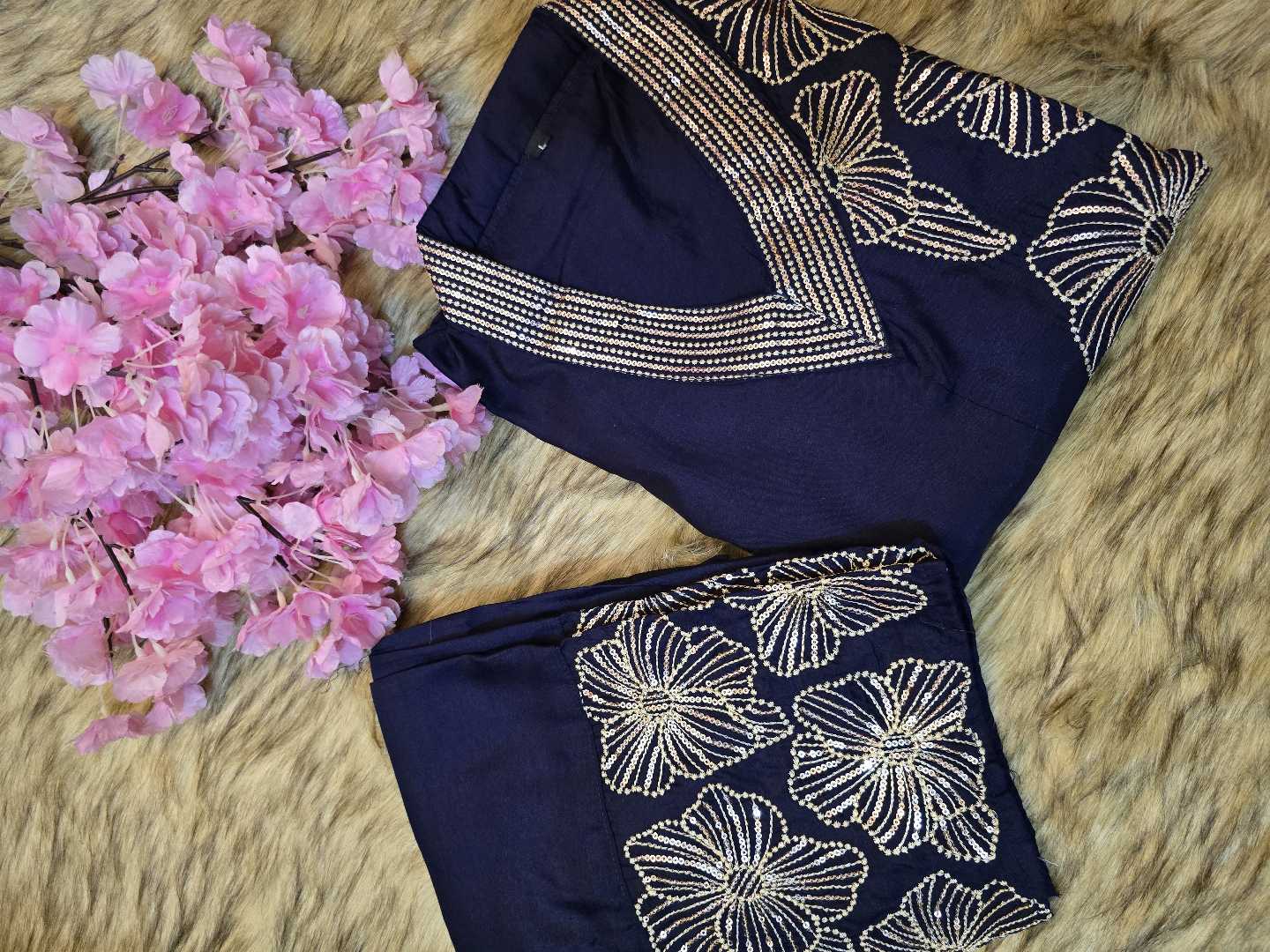 রেডি,টুপিস,ট্রেন্ডিং,সুইট