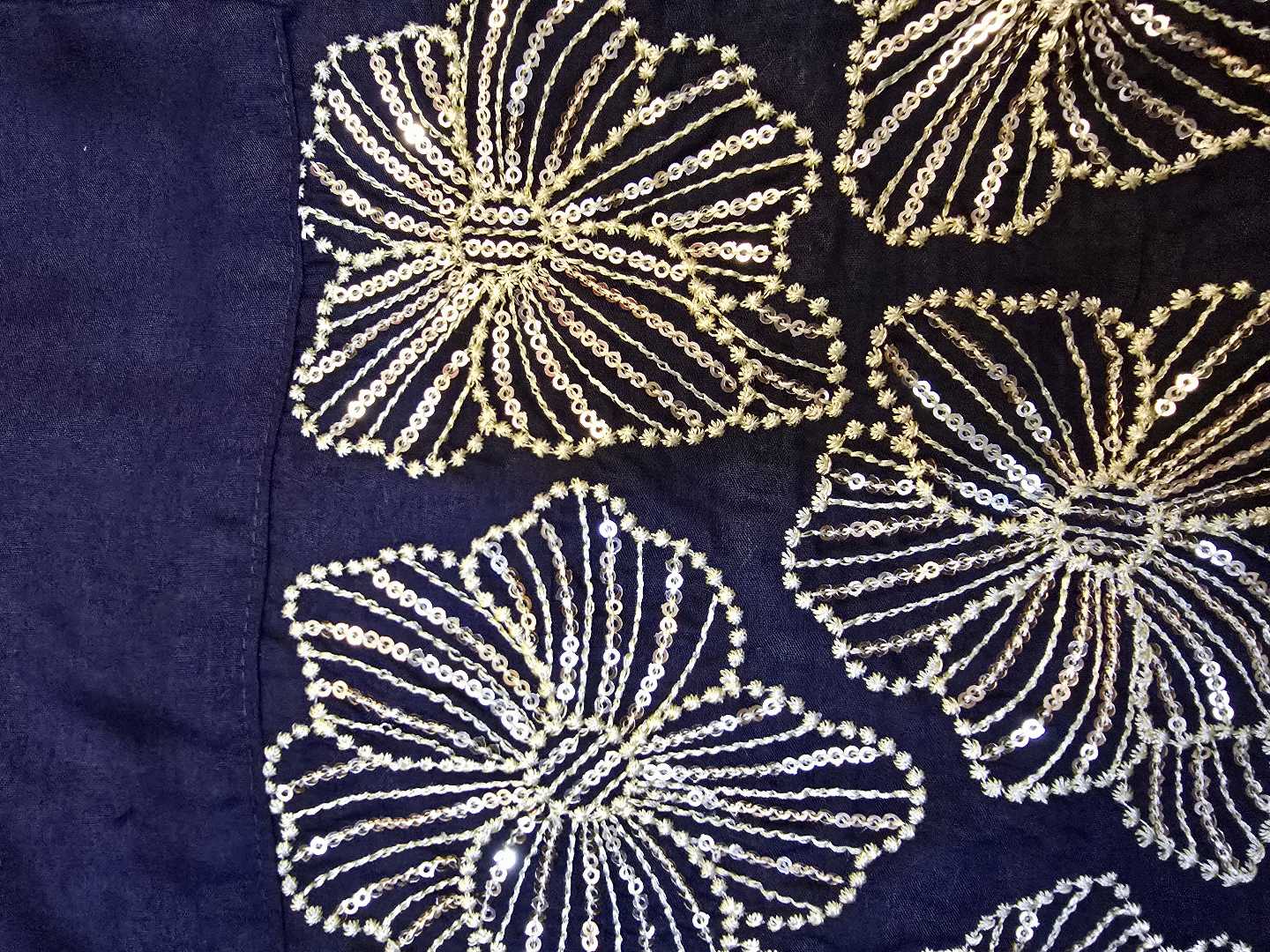 রেডি,টুপিস,ট্রেন্ডিং,সুইট